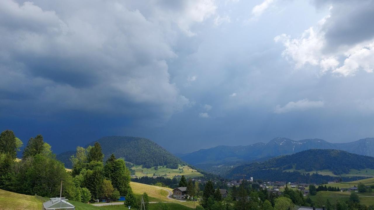 Ferienwohnung Schoenenbuehl Hittisau Exterior foto
